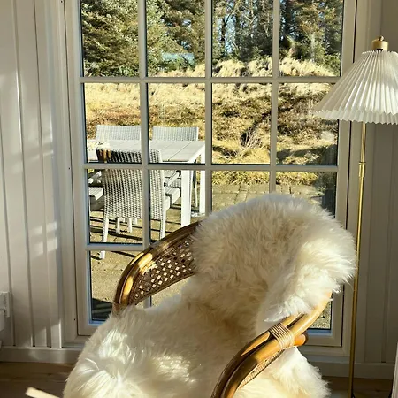 Bright And Charming Summer House Near Дом отдыха *